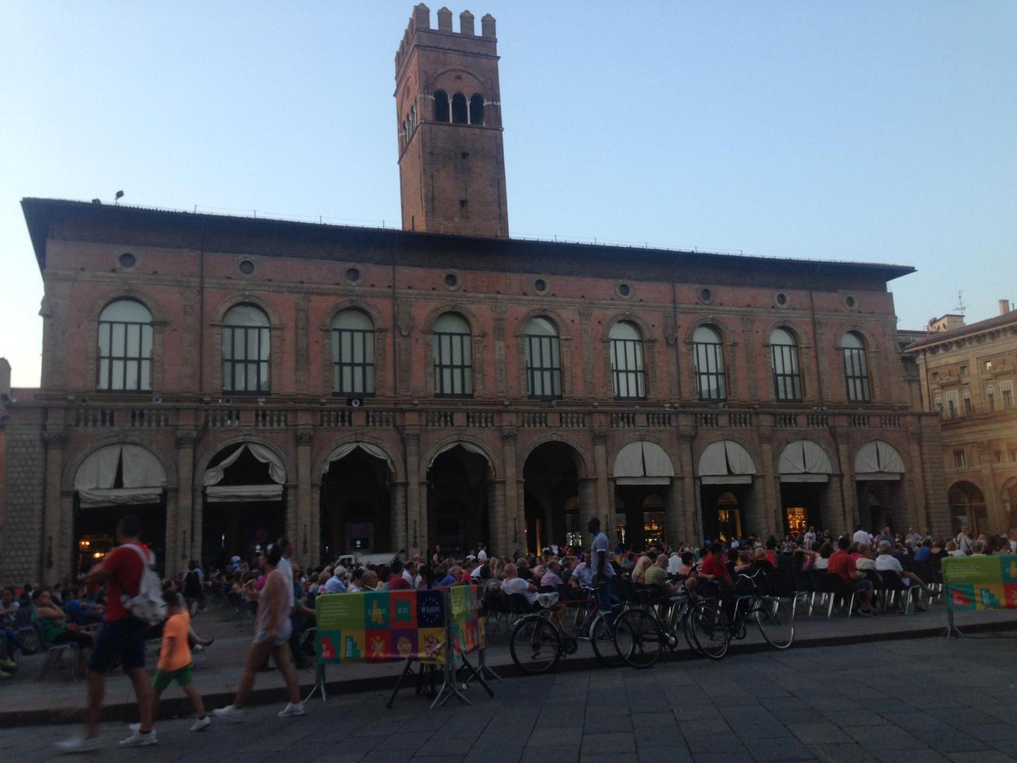Piccolo Monolocale A Due Passi Da Piazza Maggiore Bolonha Exterior foto